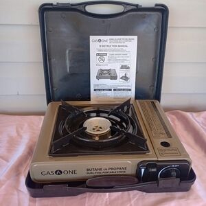Gas One GS-3400P Propane or Butane Dual Fuel Portable Camping Stove w/Carry Case